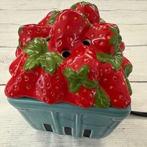 Scentsy Strawberries wax melt with Teal Ceramic Base.
